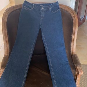 Tahari Jeans size 6 excellent condition